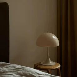 Louis Poulsen Panthella 320 V2 bordlampe