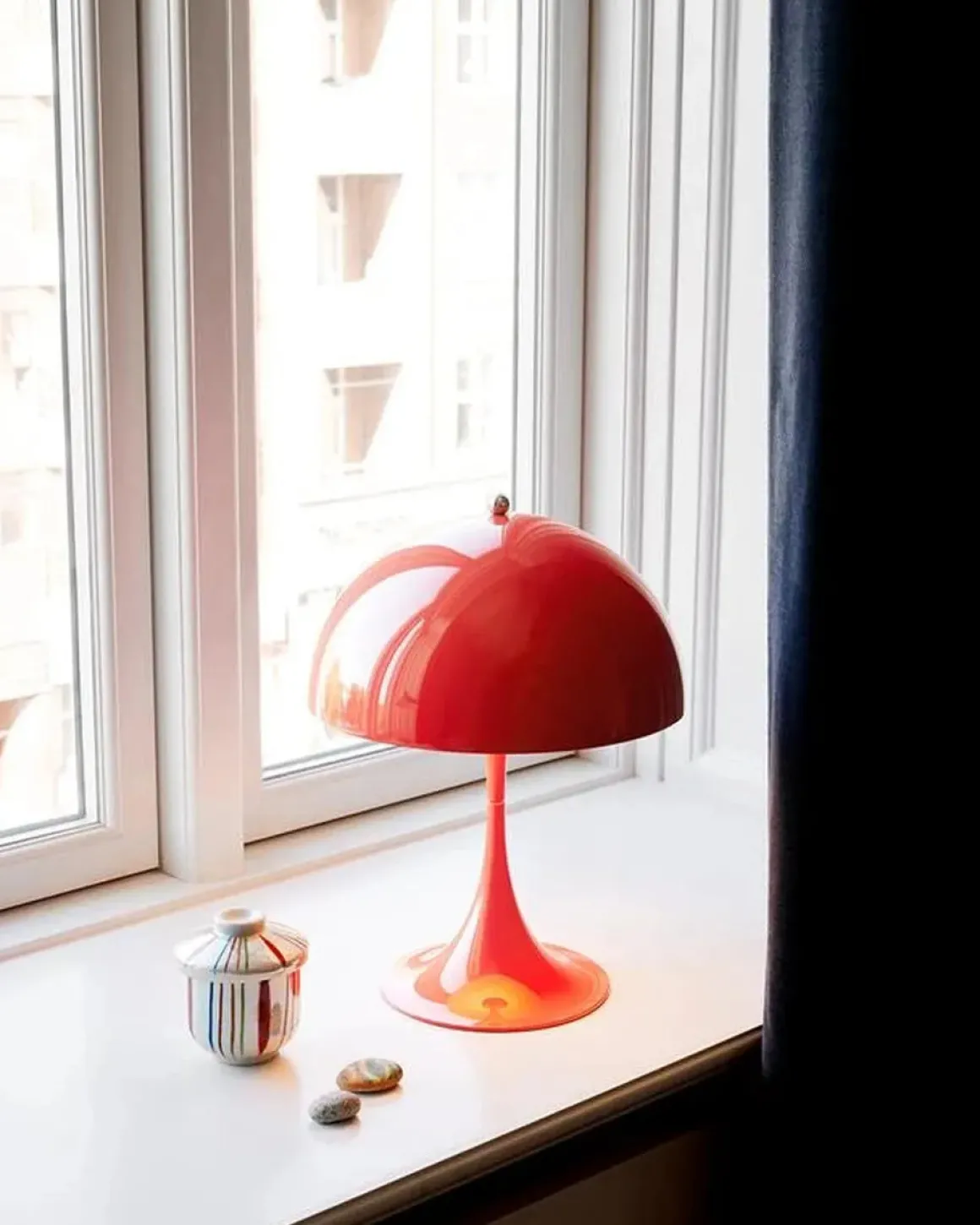 Louis Poulsen Panthella 250 V3 Portable bordlampe