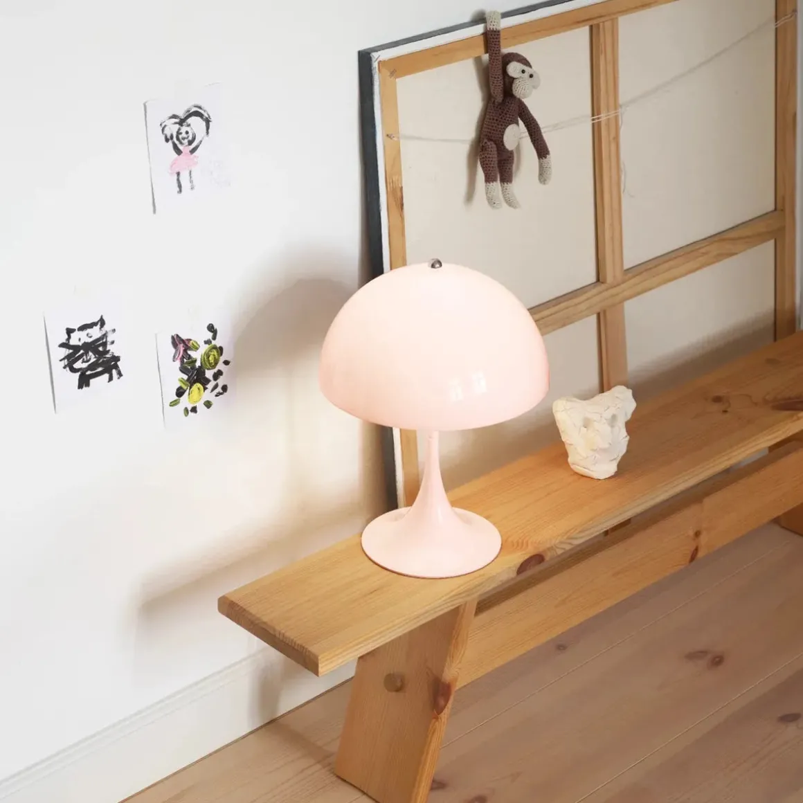 Louis Poulsen Panthella 250 V3 Portable bordlampe