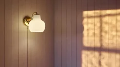 Louis Poulsen VL Ring Crown Vegglampe