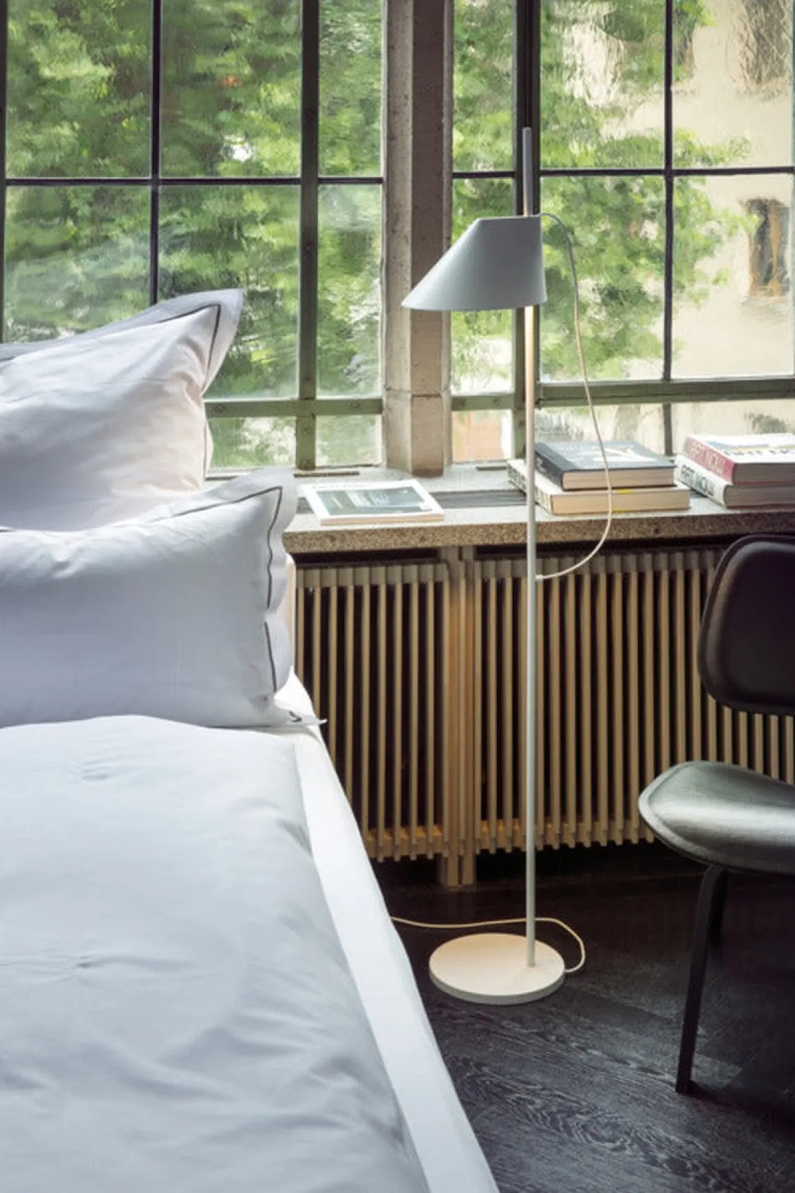 Louis Poulsen Yuh Gulvlampe