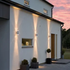 Modena vegglampe I opp/ned - Hvit