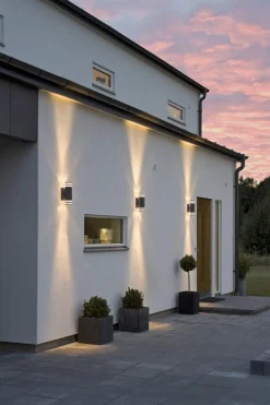 Modena vegglampe II opp/ned - Svart