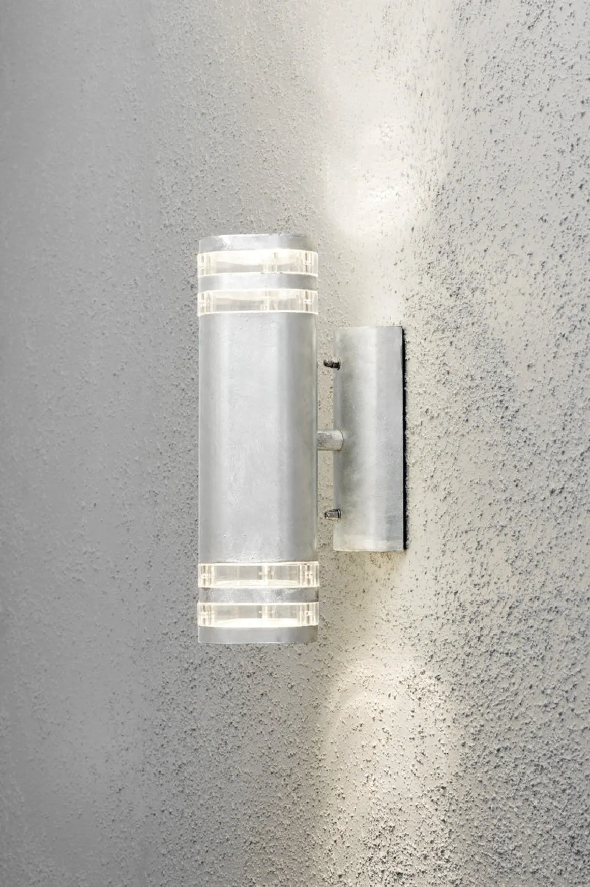 Modena vegglampe II opp/ned - Galvanisert
