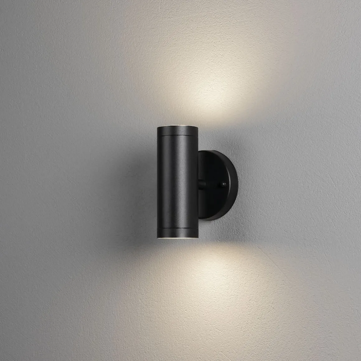 Modena vegglampe opp/ned utendørs 2x4W 3000K IP44 - Svart
