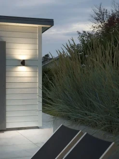 Modena vegglampe opp/ned utendørs 2x4W 3000K IP44 - Svart