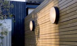 Montreal Round 220 vegglampe utendørs IP44 E14