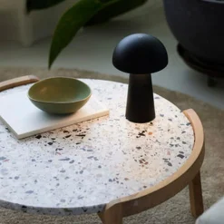 Move Me bordlampe oppladbar 4,7W IP44 - Dimbar