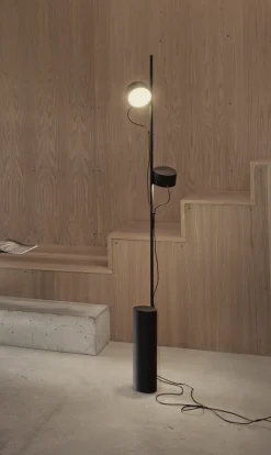 Muuto Post gulvlampe