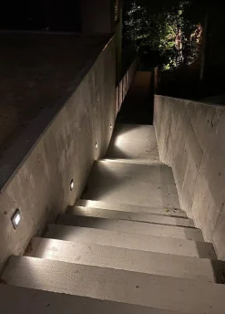 Namsos mini innfelt vegglampe