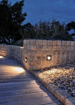 Namsos mini innfelt vegglampe