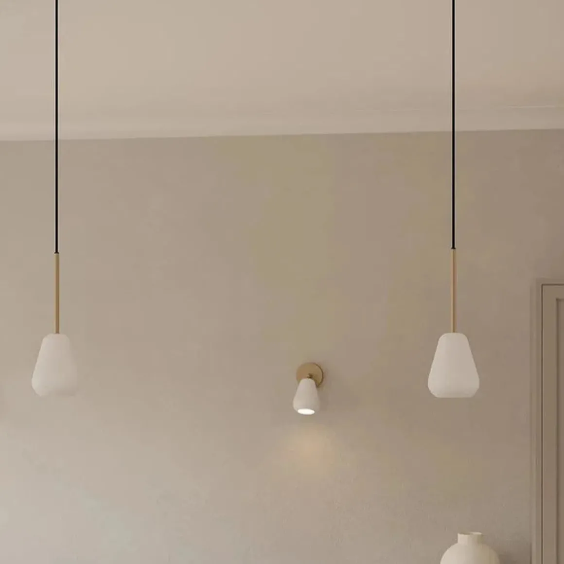 Nuura Anoli spot utenpåliggende