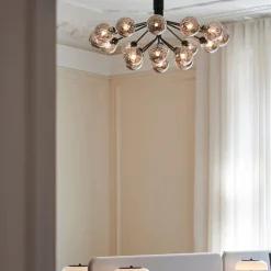 Nuura Apiales 18 satin svart/optic