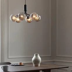 Nuura Apiales 6 taklampe - satin svart - optic røyk glass