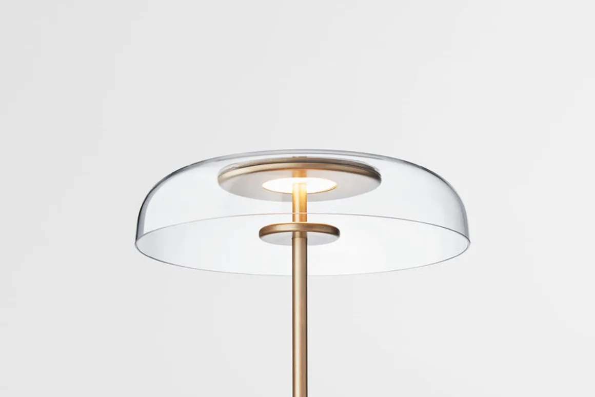 Nuura Blossi gulvlampe Nordic Gold