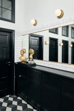 Nuura Liila 1 vegglampe/taklampe - medium - nordic gold / opal