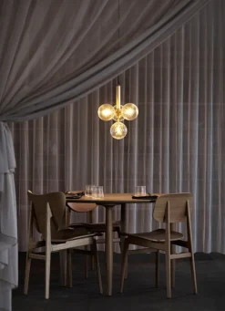 Nuura Miira 4 messing / opal