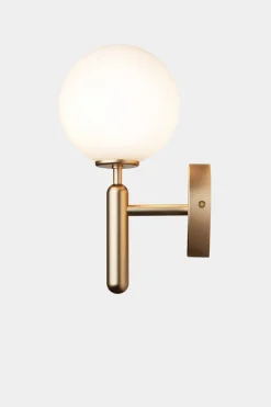 Nuura Miira vegglampe messing / opal