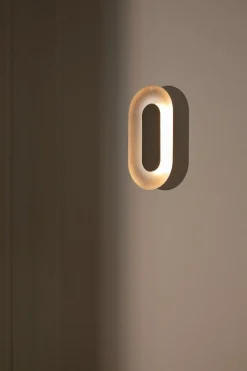 Nuura Sasi Small vegglampe - Sølv