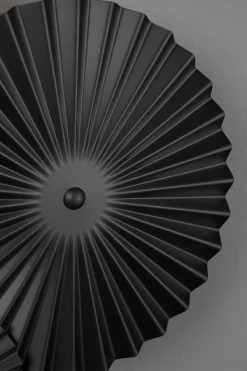 Omega vegglampe - Svart