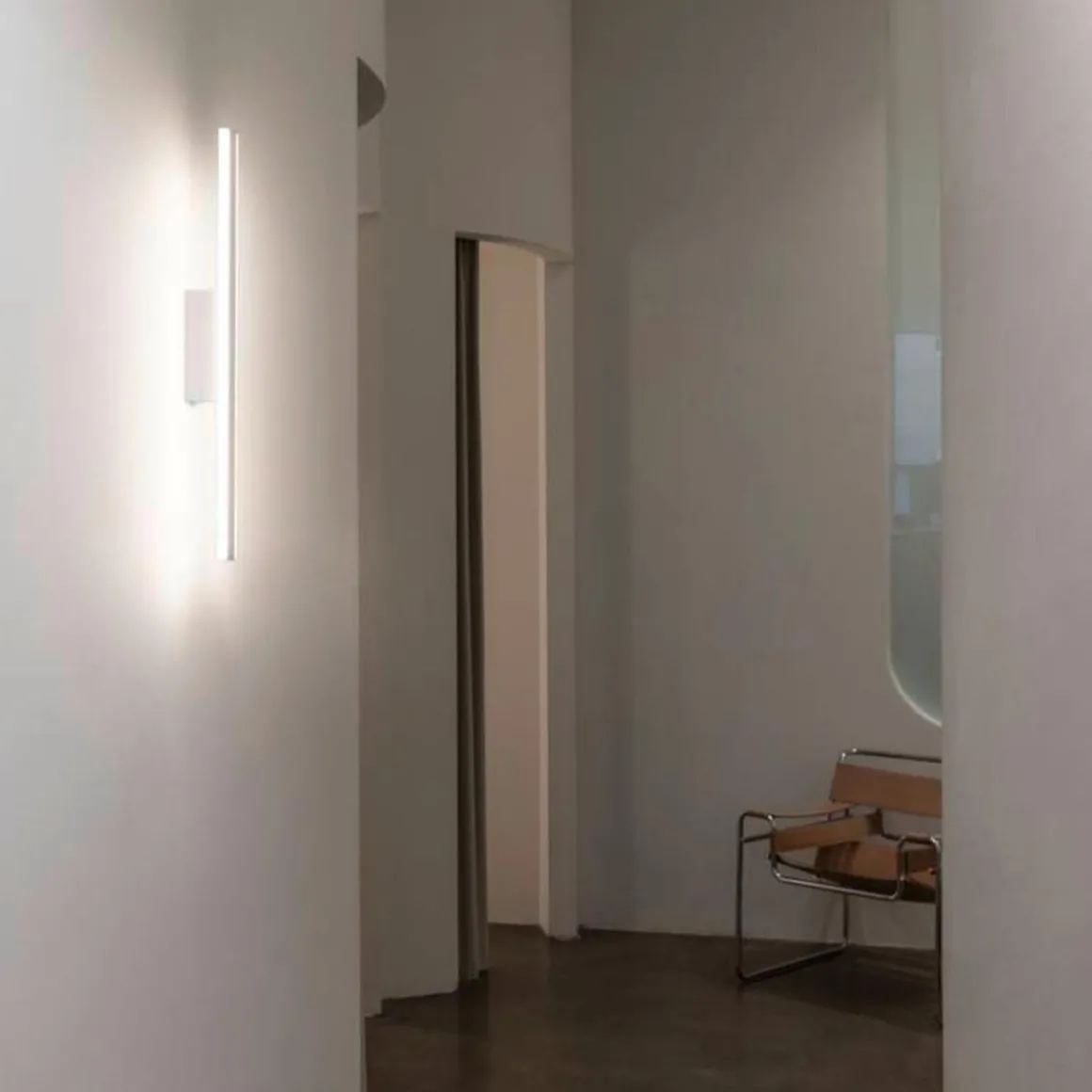 One Linear vegglampe opp/ned lys 52,2 cm 14W 2700/3000 Kelvin IP44 - Dimbar