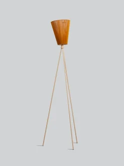 Oslo Wood gulvlampe beige med skjerm