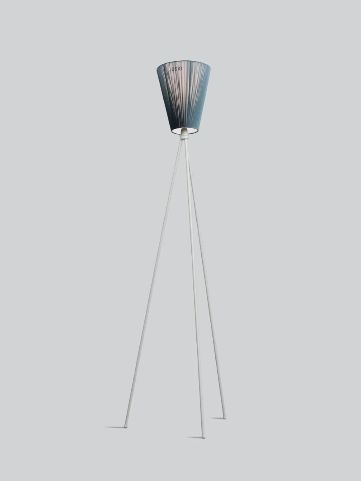 Oslo Wood gulvlampe lysegrå med skjerm