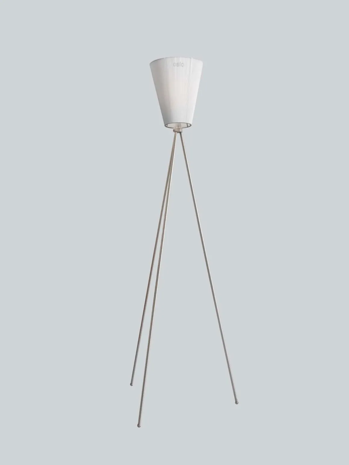 Oslo Wood gulvlampe stål med skjerm