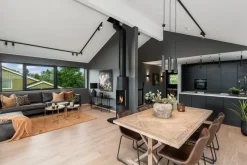 Oz spotskinne 4 spotter 2 meter - Svart/Gull