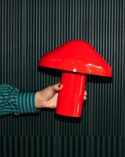 Pao Bærbar bordlampe - Rød