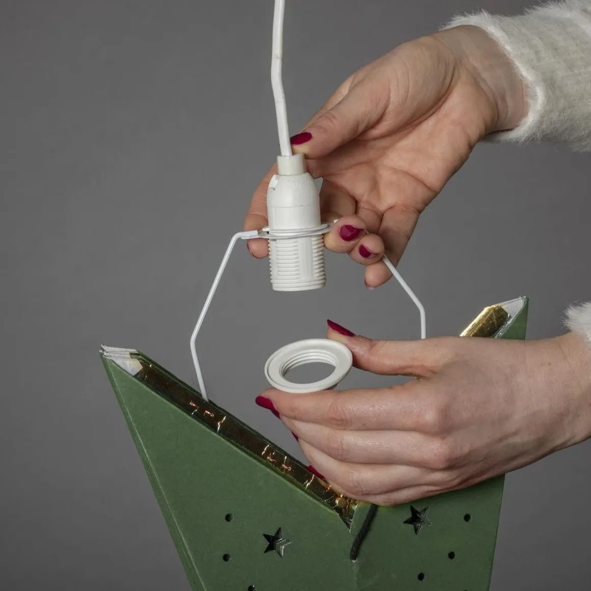 Pappstjerne 60 cm - Grønn fløyel/Gull innside