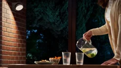 Philips Mimosa vegglampe utendørs 7W 2700K IP44 - Antrasitt