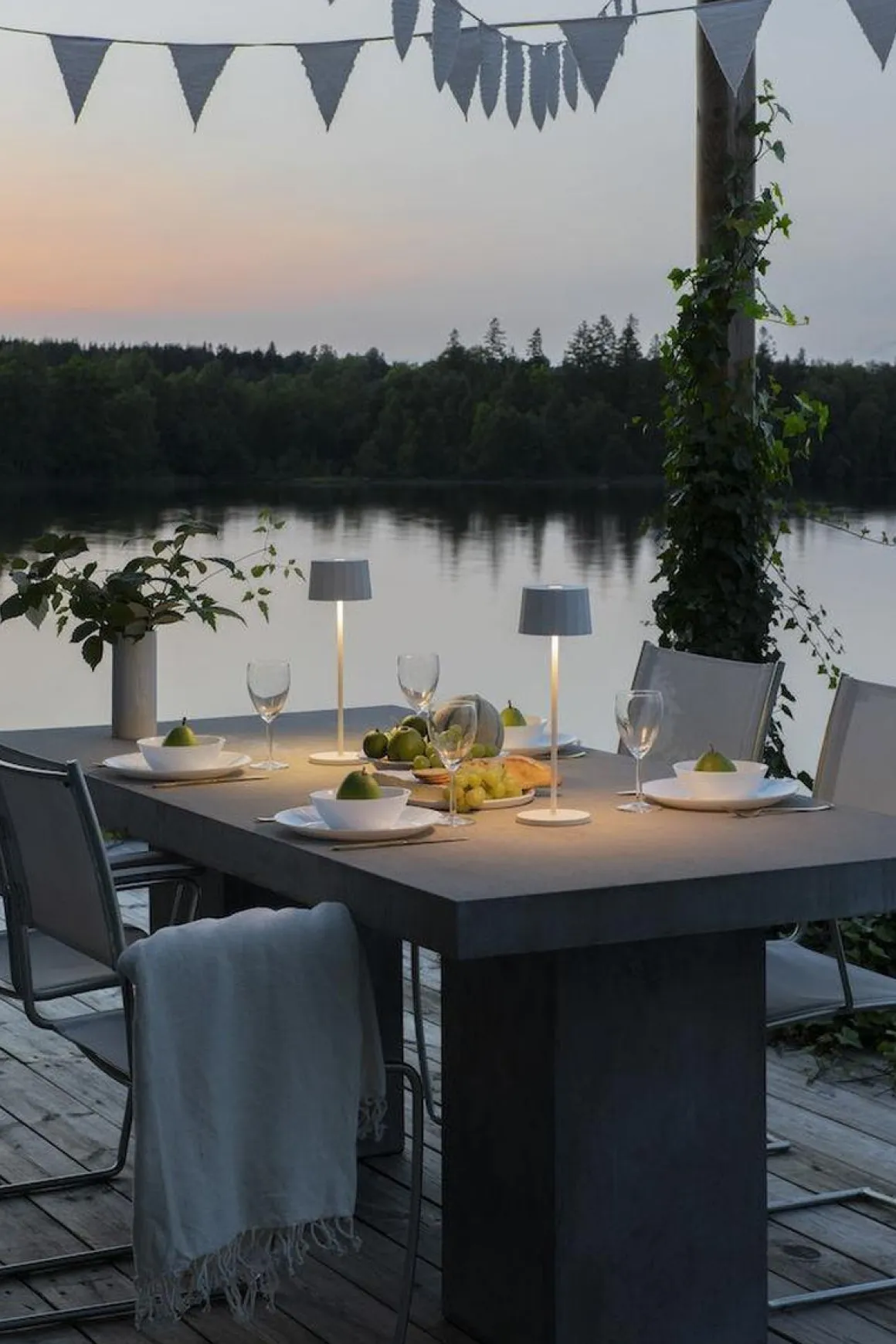 Positano bordlampe oppladbar utendørs IP54 - Svart