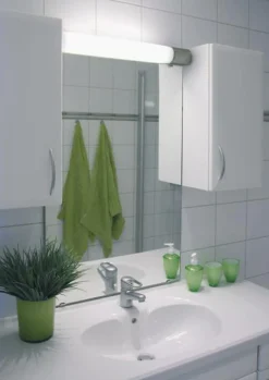 Prelude baderomslampe m/stikk 16W LED 2700K