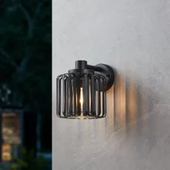 Selinus vegglampe utendørs IP65 - Svart