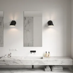 Strap vegglampe - Svart