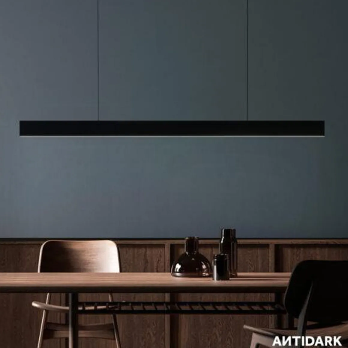 Supreme 150 Long takpendel opp og ned lys 45W 2700K Dimbar - Svart