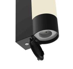 Titan 40 vegglampe for baderom 12W 2700 Kelvin IP44 m/stikkontakt - Dimbar