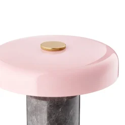 Trip oppladbar bordlampe - Sølv marmor/Rosa blank skjerm