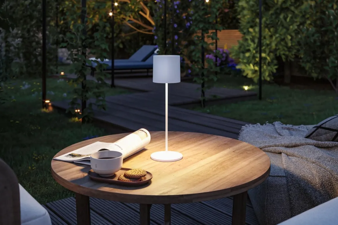 Tuni portabel bordlampe oppladbar 2,8W 2700 Kelvin IP44