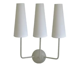 Valentina vegglampe med lampeskjermer - Sand/Hvit