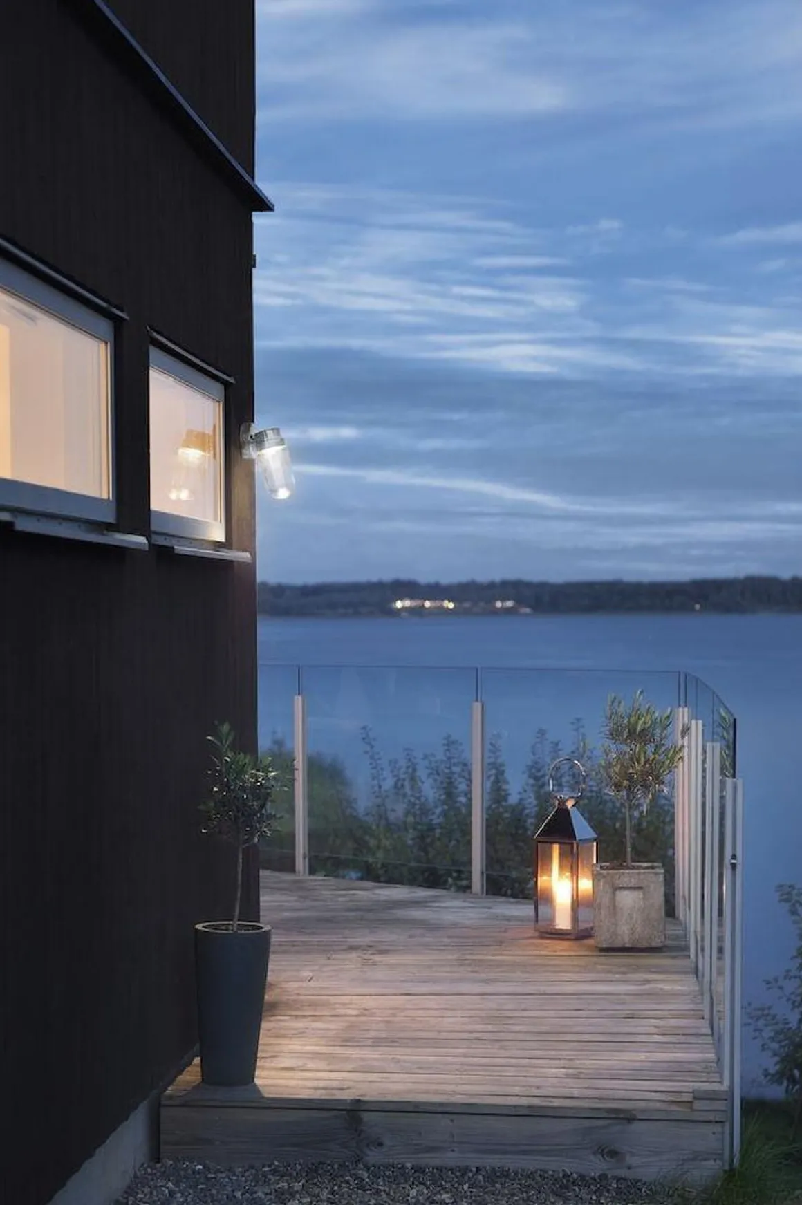 Vega vegglampe utendørs IP54 8W - Galvanisert Stål