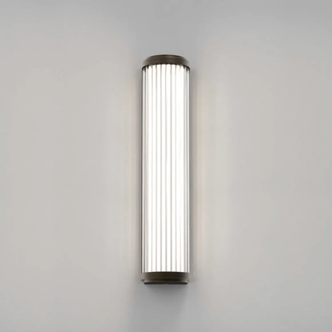 Versailles 370 vegglampe 14W IP44 3000 kelvin